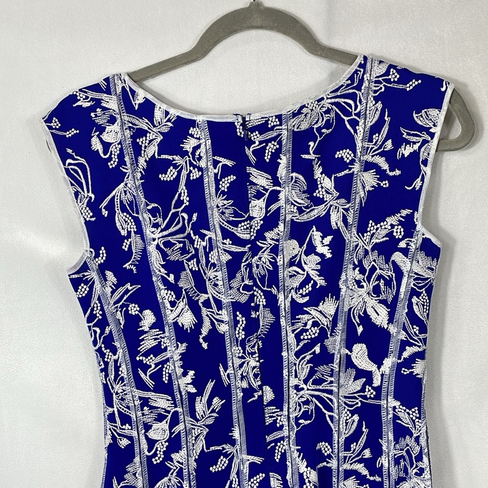 Tadashi Shoji Dress Size S Blue And White Dress EUC Like New Beautiful - Picture 5 of 11